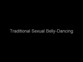 Inviting indian daughter doing the traditional sexual belly dancing